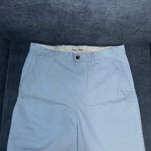 Old Navy Ultimate Slim Built-In Flex Chino Shots Men’s Light Blue 10” Inseam